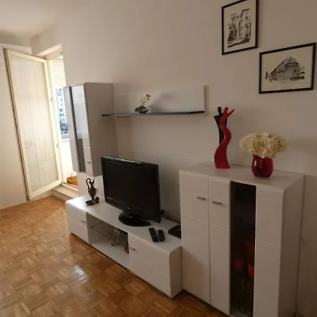 Bingo Apartment